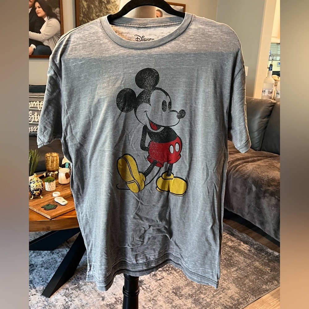 Disney Vintage Style Men’s Shirt - Large